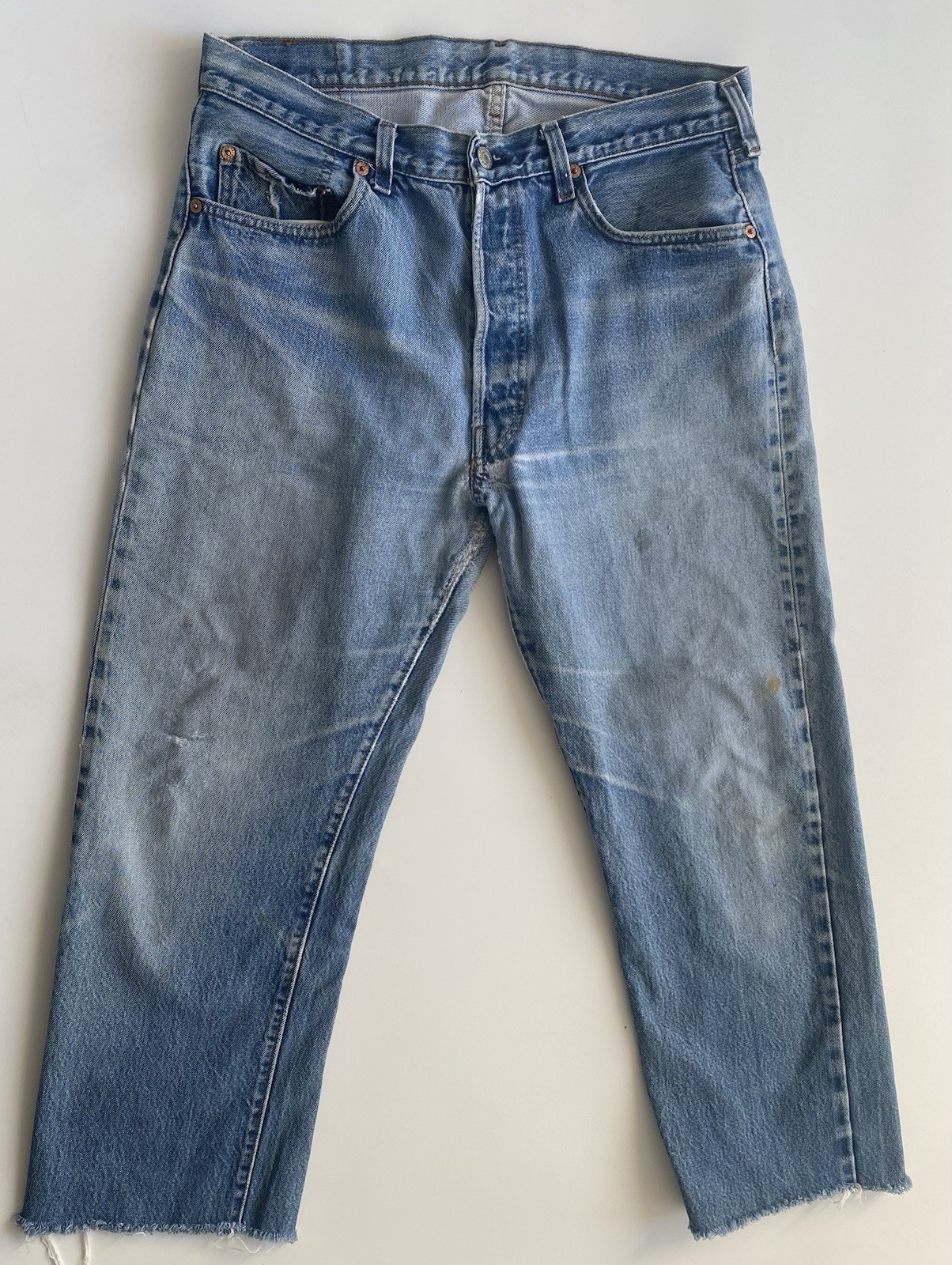 LEVI\'S 501 1970’s SELVEDGE USA MADE VINTAGE JEANS  SIZE 34-26.5