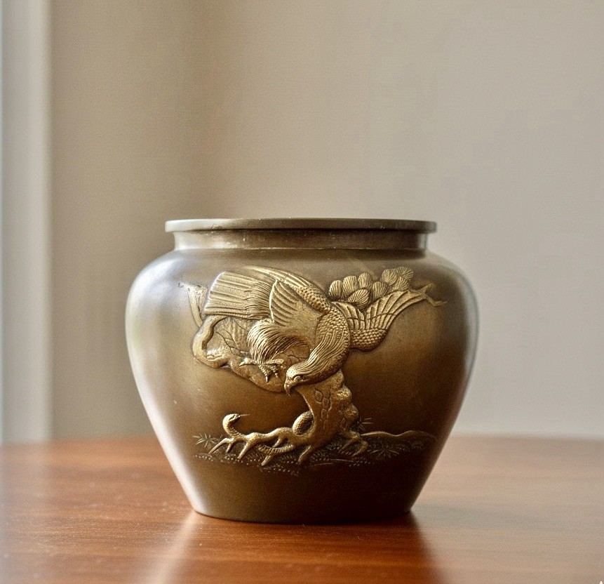 Japanese Brass Jardinière Relief Carved Eagle Phoenix 9.75”Hx10.5”D C-1850 Japanese Brass Jardinière Relief Carved Eagle Phoenix 9.75”Hx10.5”D C-1850