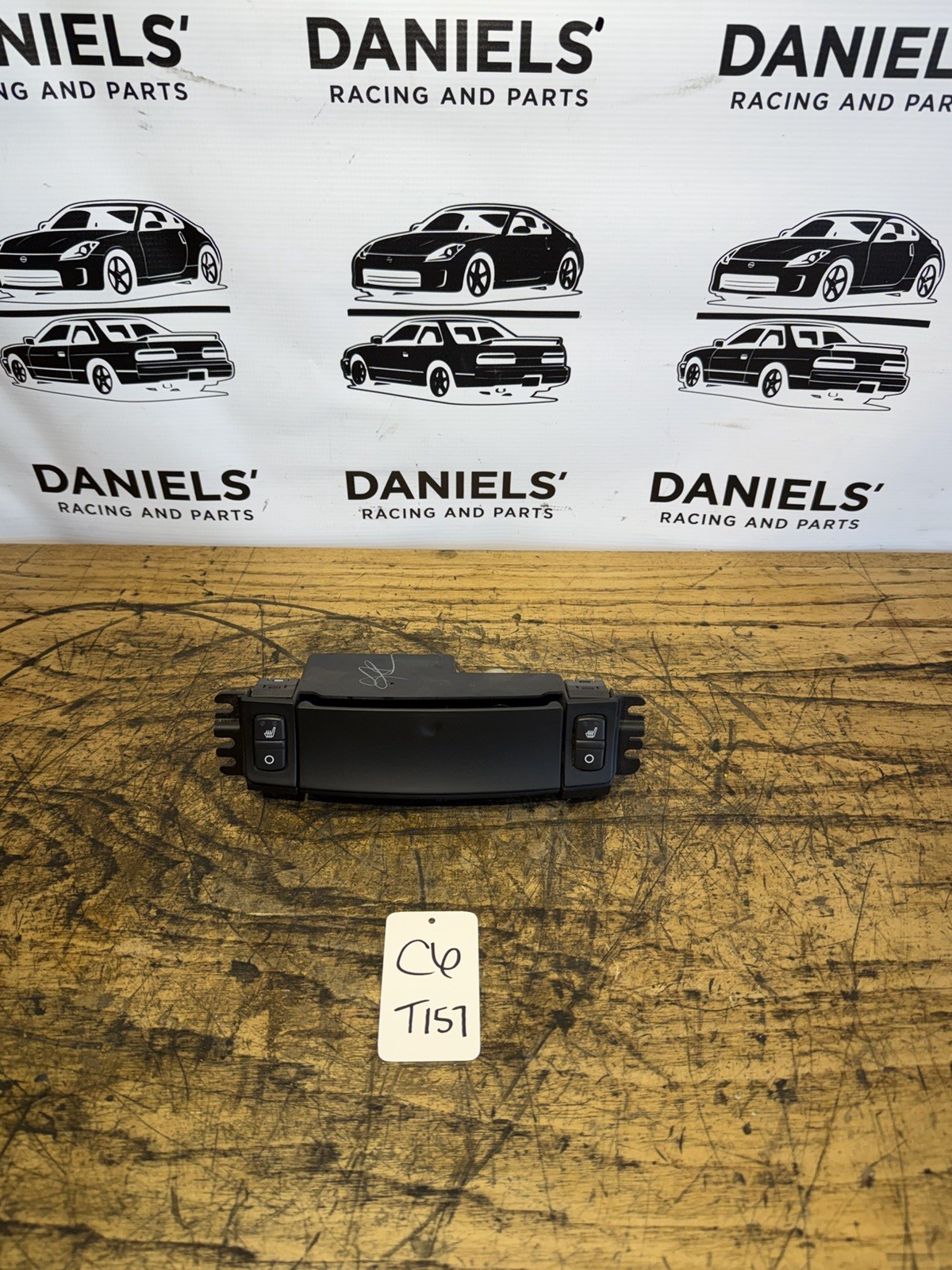 05-13 C6 Corvette Front Dash Ashtray Assembly w/ Heated Seat Controls OEM 05-13 C6 Corvette Front Dash Ashtray Assembly w/ Heated Seat Controls OEM