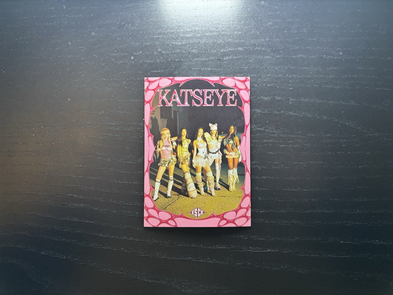 katseye group esco card trading card foil 83/400 katseye group esco card trading card foil 83/400