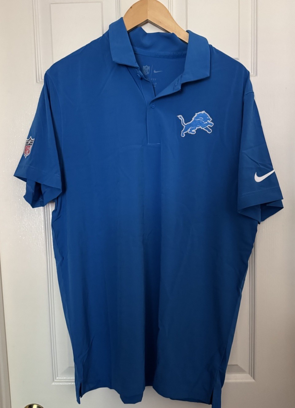 Nike Dri-FIT Detroit Lions Sideline Men\'s Large NFL On Field Blue Coaches Polo Nike Dri-FIT Detroit Lions Sideline Men\'s Large NFL On Field Blue Coaches Polo