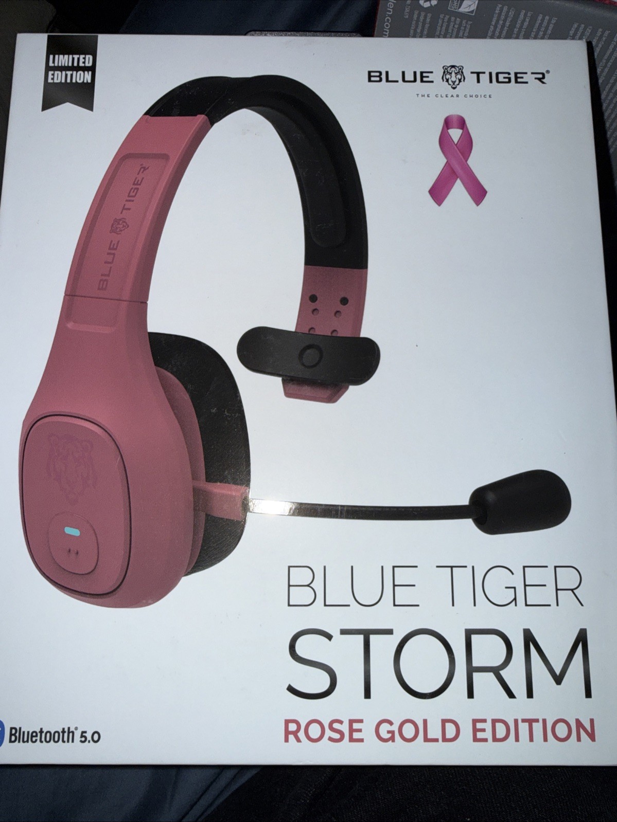 Blue Tiger Storm Wireless Bluetooth Headset ( Rose Gold Edition) Blue Tiger Storm Wireless Bluetooth Headset ( Rose Gold Edition)