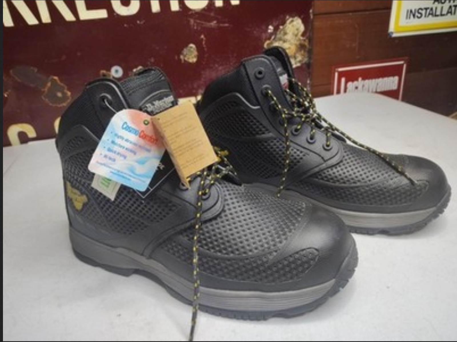 Dr Doc Martens AirWair Soft Wair Composite Toe Leather Work Boots Mens Size 13 Dr Doc Martens AirWair Soft Wair Composite Toe Leather Work Boots Mens Size 13