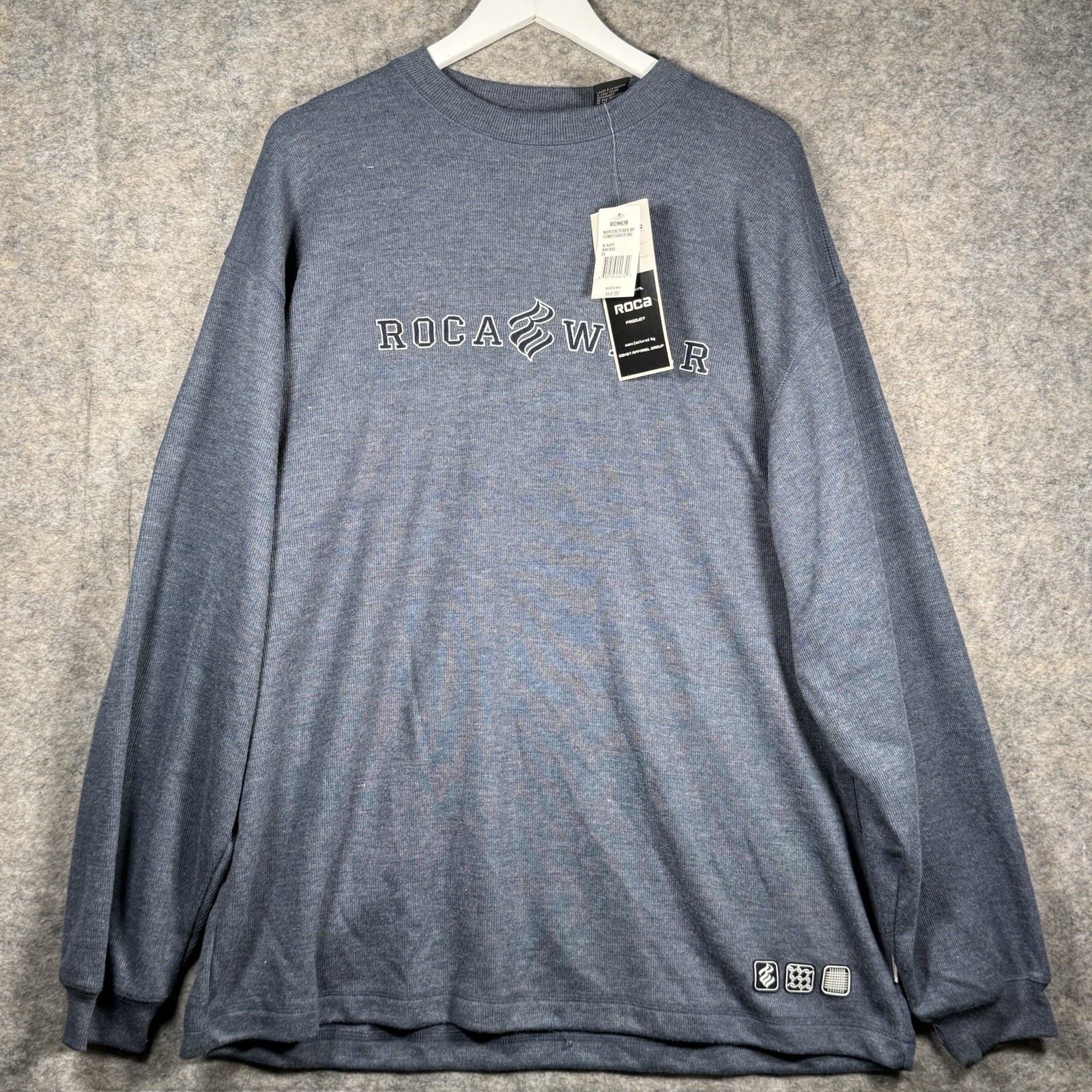 Vintage Y2K NWT Rocawear Blue Logo Embroidered Sweatshirt Mens Size XL Vintage Y2K NWT Rocawear Blue Logo Embroidered Sweatshirt Mens Size XL
