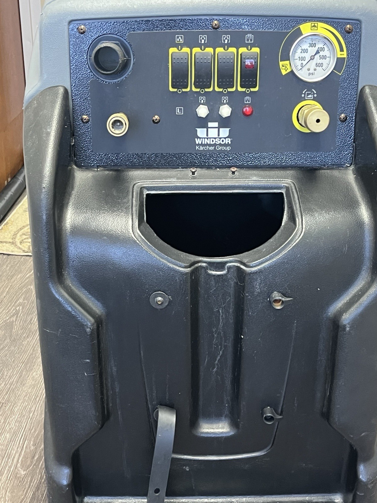 Karcher Windsor Dominator Karcher Windsor Dominator