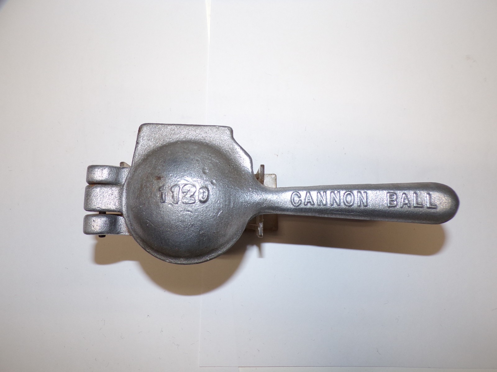 Vintage LI\'L MAC 20oz Cannon Ball Lead Fishing Weight Mold - Tackle Box - Ocean Vintage LI\'L MAC 20oz Cannon Ball Lead Fishing Weight Mold - Tackle Box - Ocean