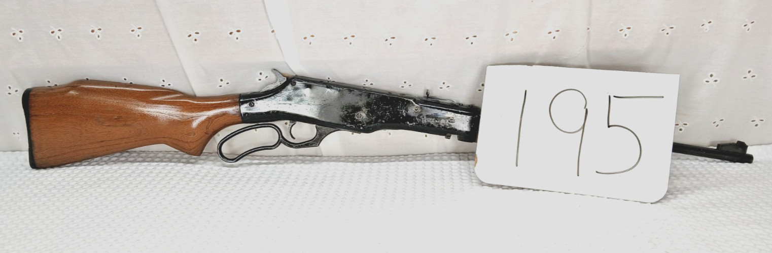 1960'S CROSMAN MODEL 99 .22 CALIBER CO2 LEVER-ACTION AIR RIFLE RARE 1960'S CROSMAN MODEL 99 .22 CALIBER CO2 LEVER-ACTION AIR RIFLE RARE