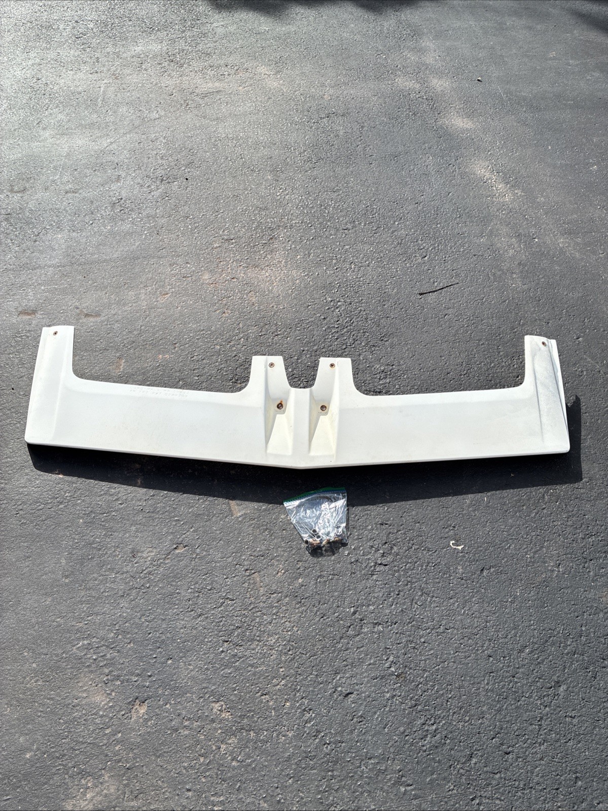 1980-1996 OBS Ford Lund Cab Roof Visor FP2 F150 F-150 Sunvisor 1987 1988 F-250 1980-1996 OBS Ford Lund Cab Roof Visor FP2 F150 F-150 Sunvisor 1987 1988 F-250