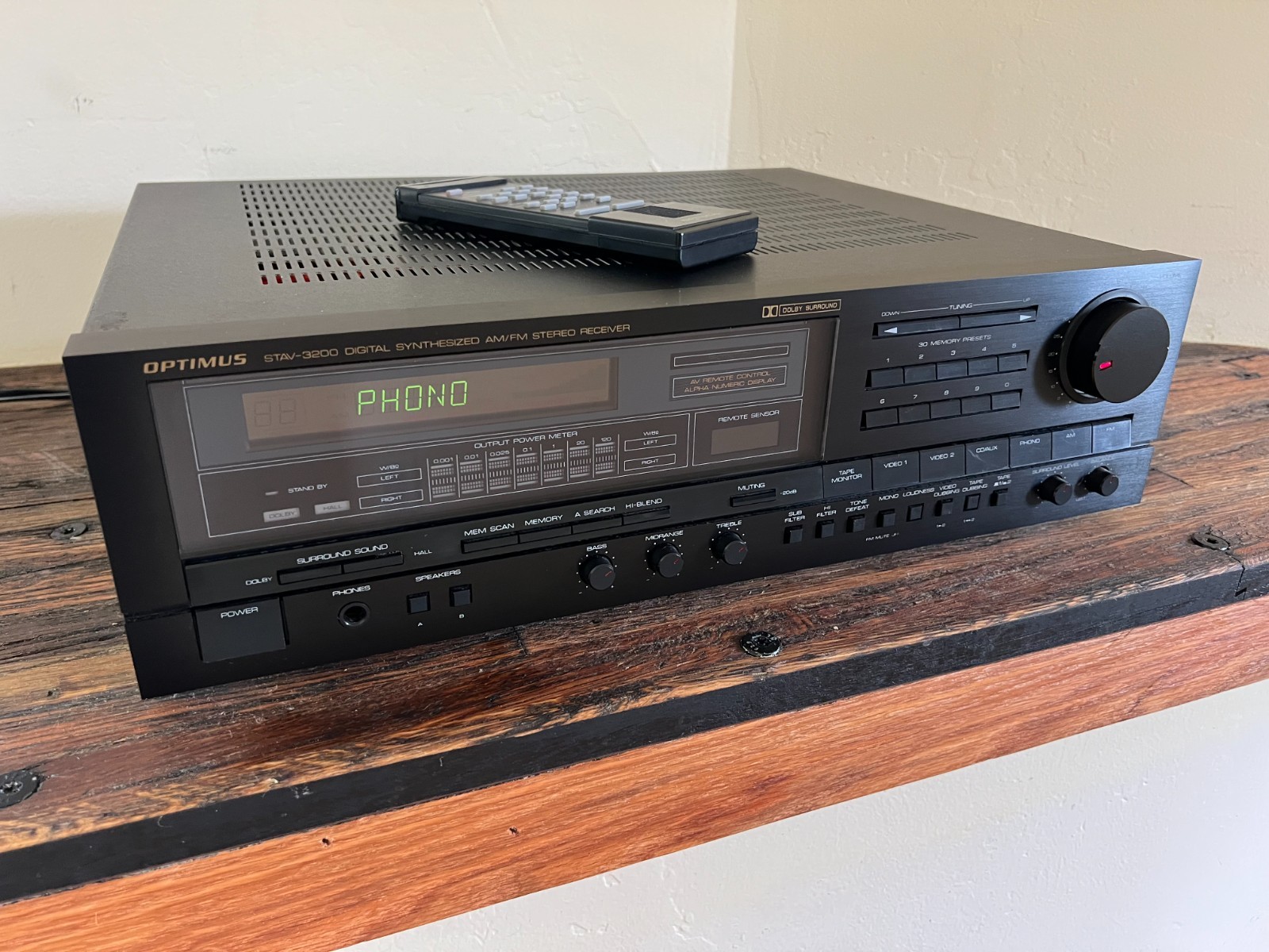 Vintage Optimus STAV-3200 Stereo Receiver