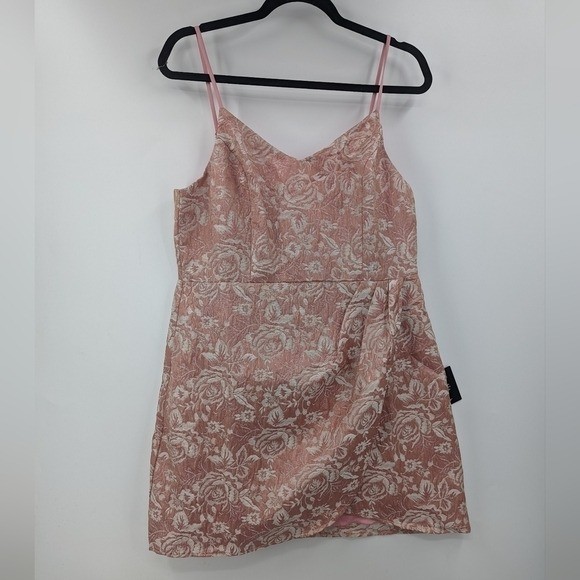 NWT LULU\'S Dress Womens Small Sm Pink Start This Party Spaghetti Strap Jacquard