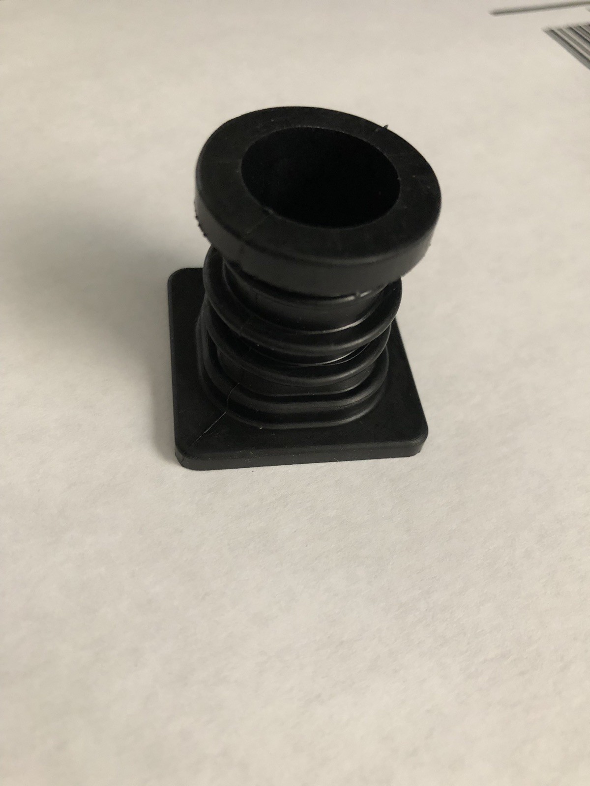 NEW RUBBER CARBURETOR BOOT INTAKE CONNECTOR # 9383B FOR HOMELITE # 330 CHAINSAW NEW RUBBER CARBURETOR BOOT INTAKE CONNECTOR # 9383B FOR HOMELITE # 330 CHAINSAW