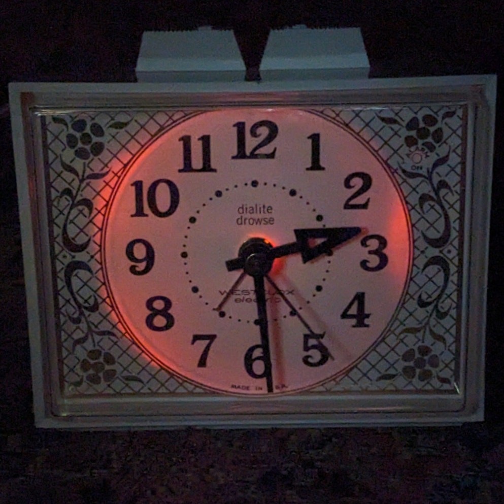 Vintage 1972 New-In-Box Deadstock WESTCLOX Dunmar DROWSE DIALITE Electric Clock Vintage 1972 New-In-Box Deadstock WESTCLOX Dunmar DROWSE DIALITE Electric Clock