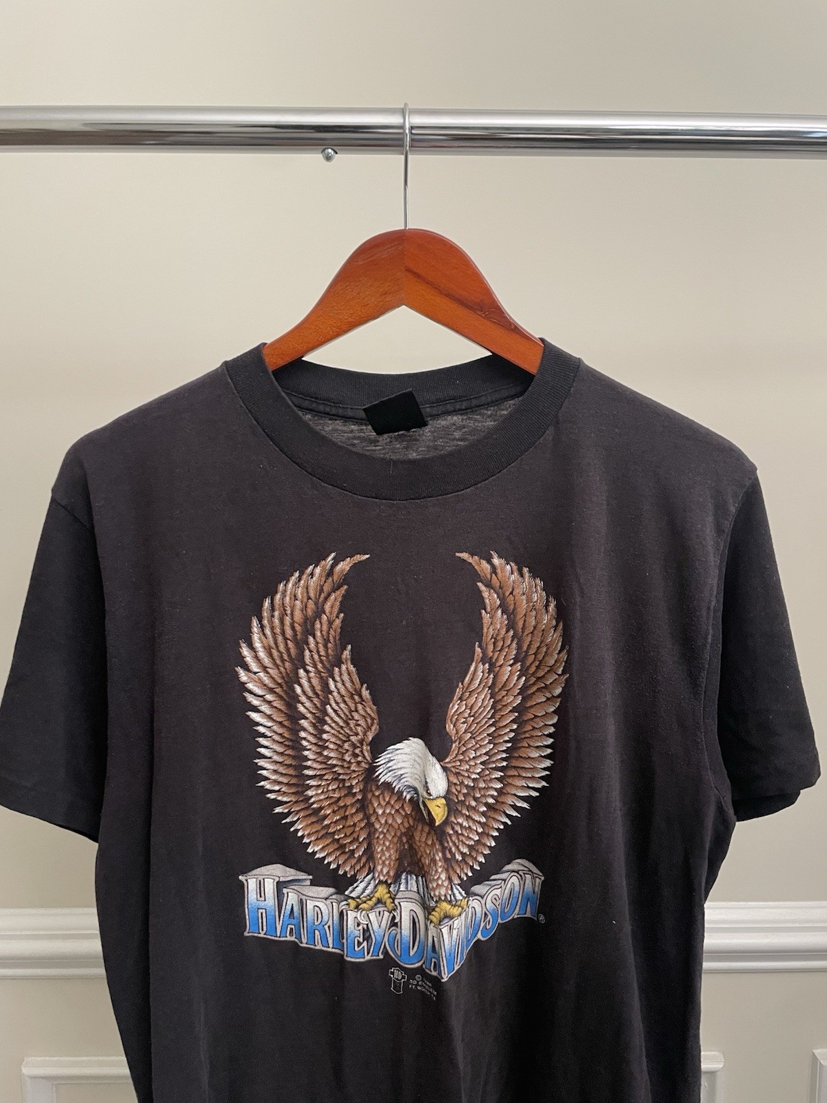 Vintage 80s Harley -Davidson Black 3D Emblem Eagle Graphic T-Shirt Virginia Vintage 80s Harley -Davidson Black 3D Emblem Eagle Graphic T-Shirt Virginia