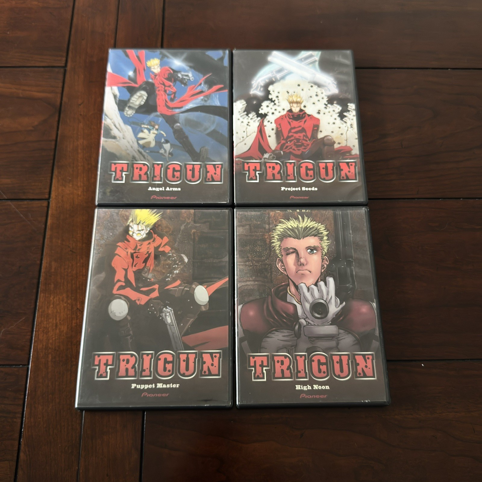 Trigun Anime DVD Lot 4 Volumes Pioneer Trigun Anime DVD Lot 4 Volumes Pioneer