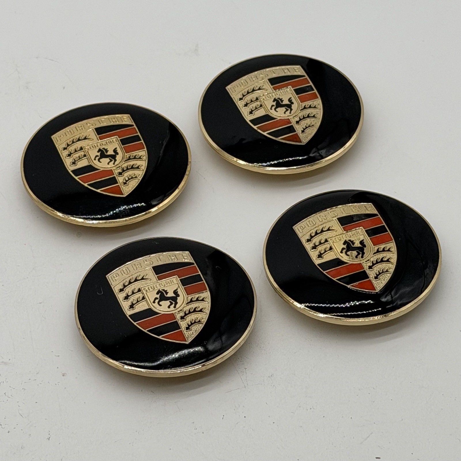 Porsche 911 912 356 C Enameled Hubcap Crest Set REU Wheel Cover HUB CAP 644 Porsche 911 912 356 C Enameled Hubcap Crest Set REU Wheel Cover HUB CAP 644