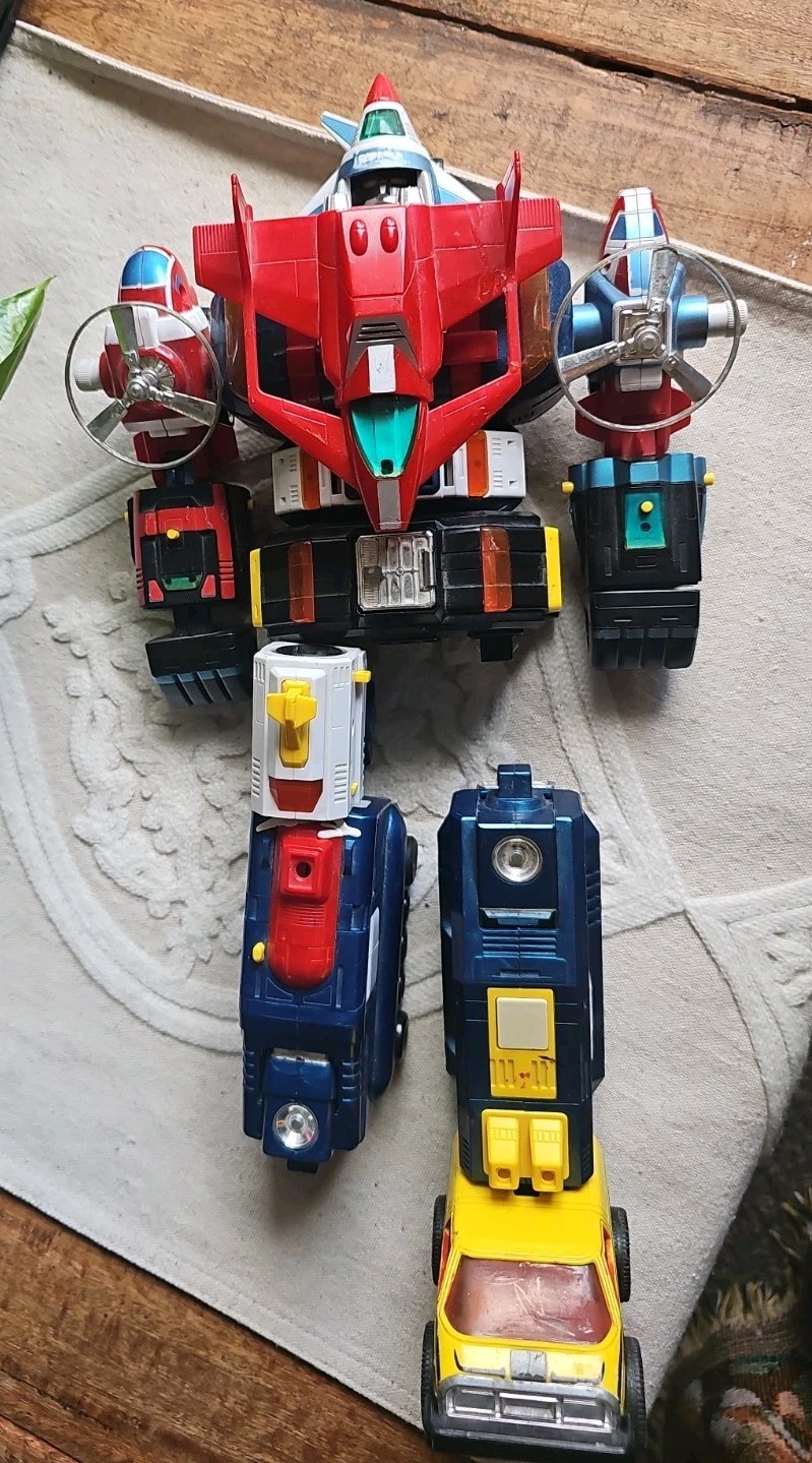 Vintage 1982 Voltron Dairugger Deluxe Vehicle For Parts Or Repair