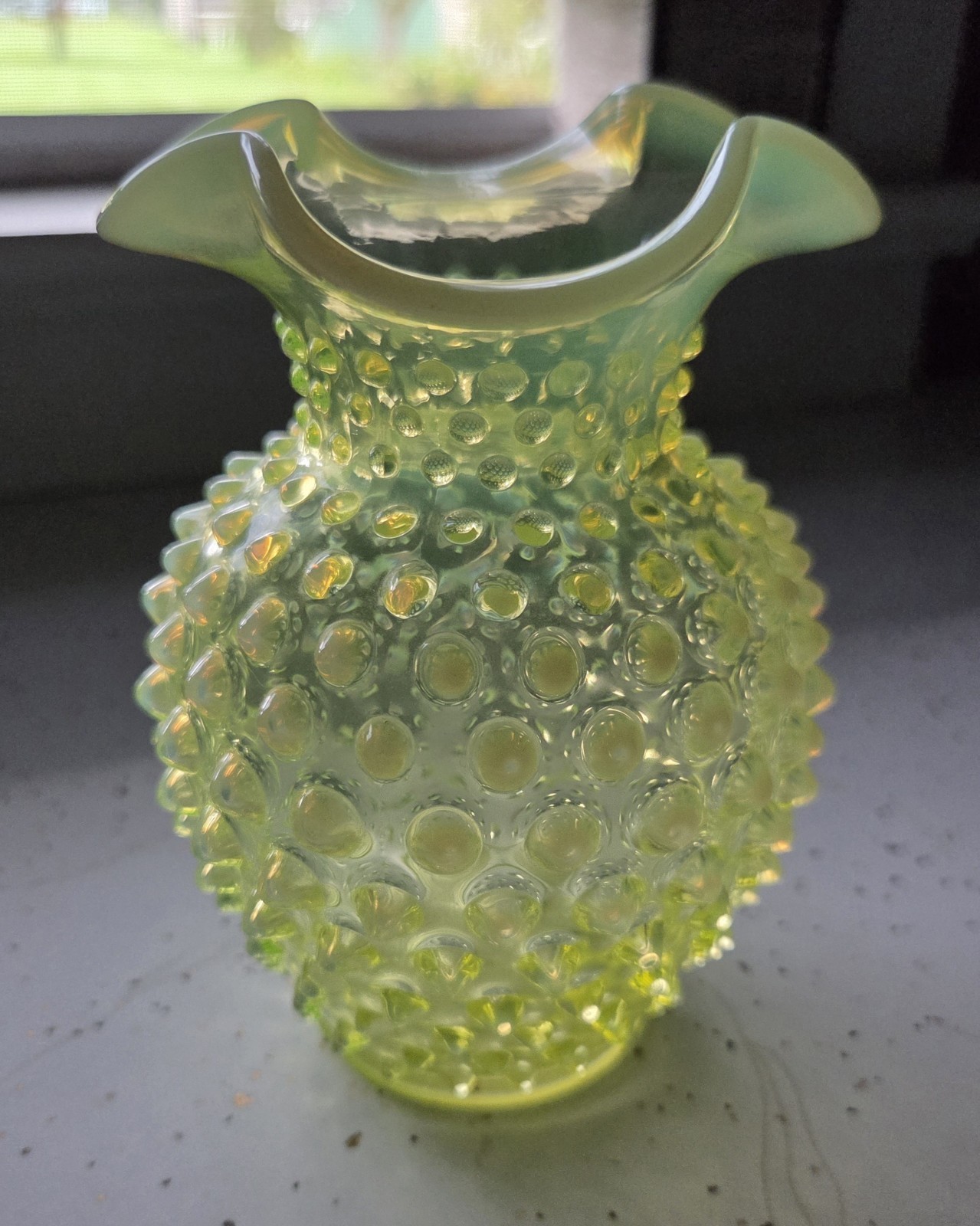 Vintage Fenton Uranium Glass Topaz Opalescent Hobnail Vase 5.5 Vintage Fenton Uranium Glass Topaz Opalescent Hobnail Vase 5.5