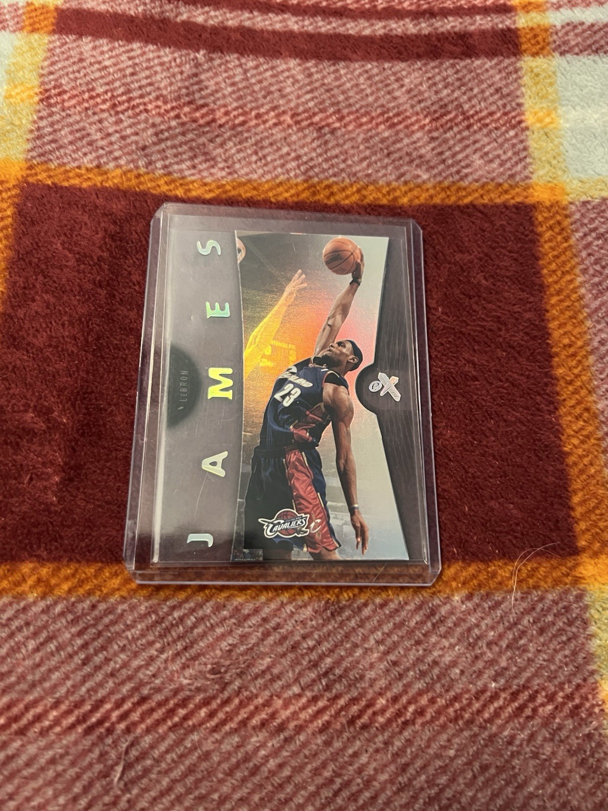 2006-07 Fleer EX Holo LeBron James #6 2006-07 Fleer EX Holo LeBron James #6