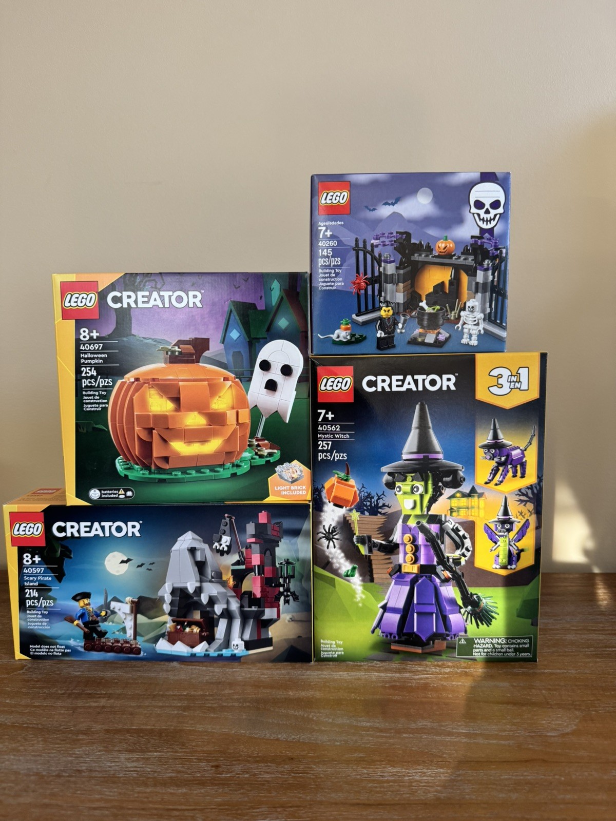 NEW SEALED LEGO 40260, 40697, 40597, 40562 HALLOWEEN NEW SEALED LEGO 40260, 40697, 40597, 40562 HALLOWEEN