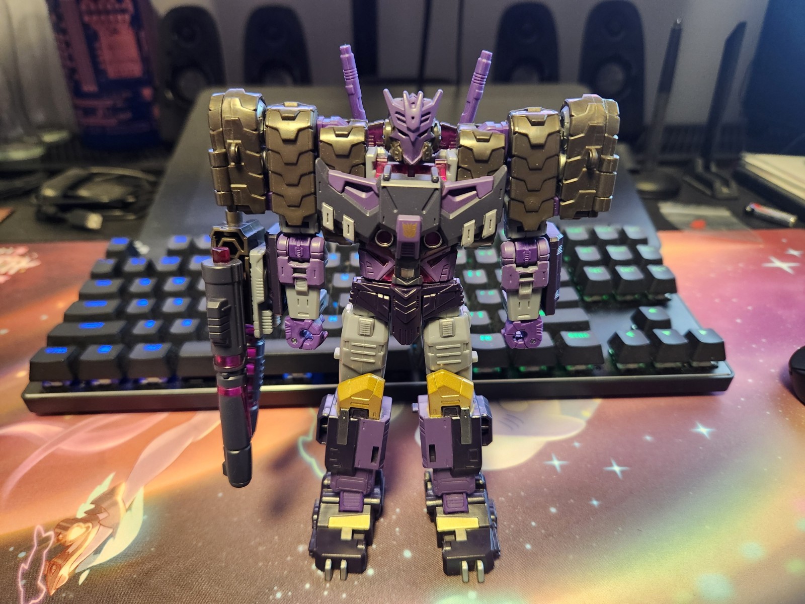 Transformers Legacy Evolution Voyager Tarn USED
