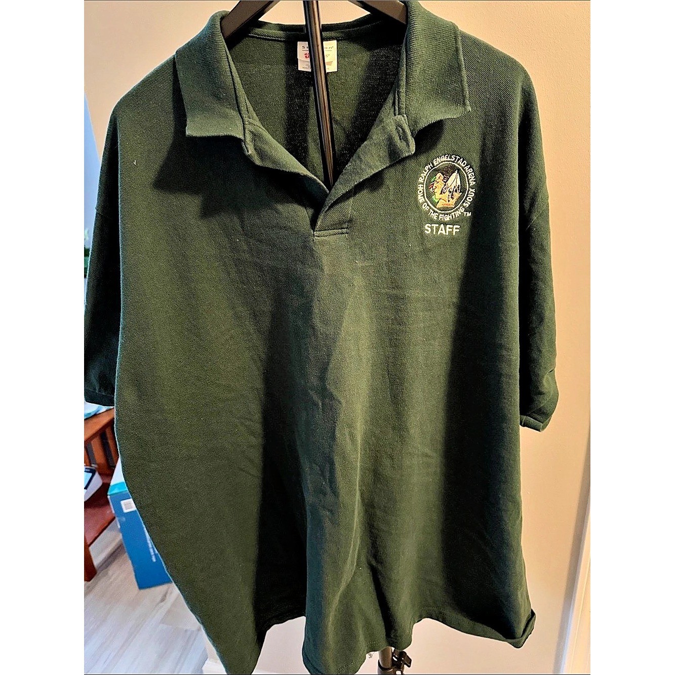 Hanes University of North Dakota Staff Polo Green Size 3X With Fighting Sioux Lo Hanes University of North Dakota Staff Polo Green Size 3X With Fighting Sioux Lo