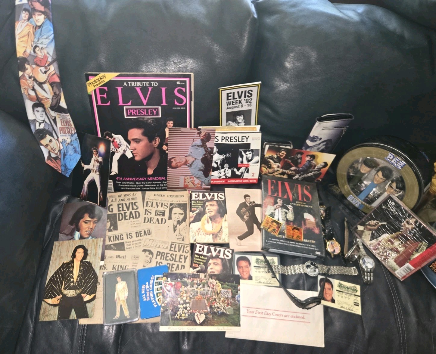 RANDOM ELVIS LOT LICENSE EPHEMERA POSTCARDS PEZ TIE CARDS ETC AS IS 