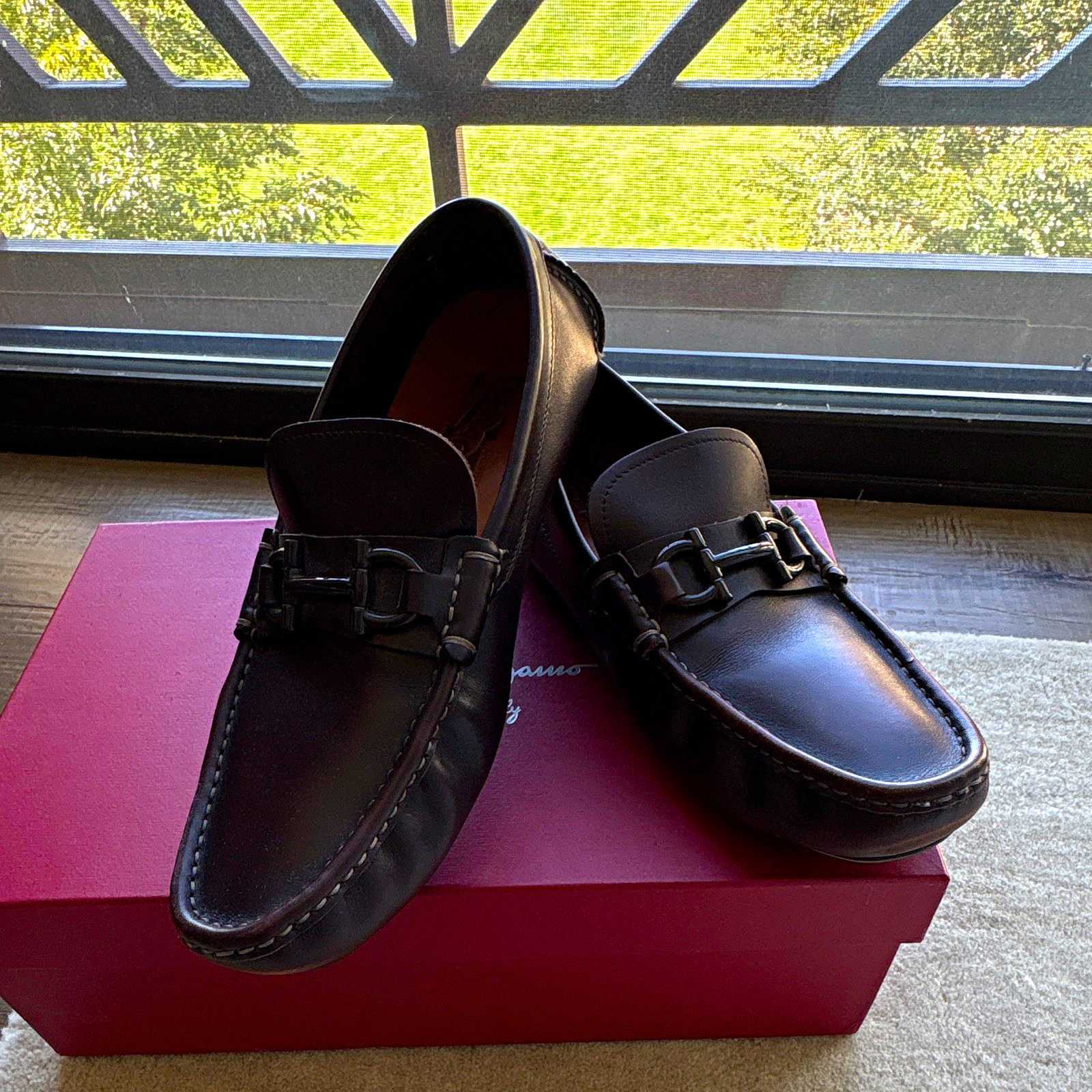Salvatore Ferragamo Men’s Brown Leather Loafer Slip-On Buckle EU 38.5 D Salvatore Ferragamo Men’s Brown Leather Loafer Slip-On Buckle EU 38.5 D