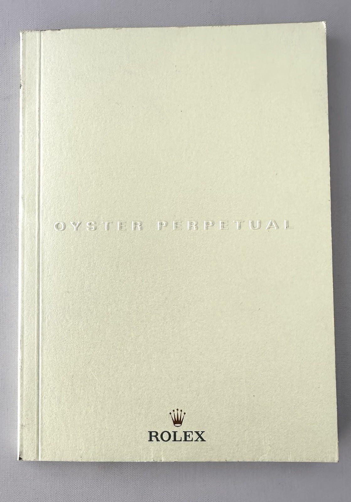 ROLEX OYSTER PERPETUAL SHORT FORM WATCH CATALOGUE 2010 - 2011 ROLEX OYSTER PERPETUAL SHORT FORM WATCH CATALOGUE 2010 - 2011