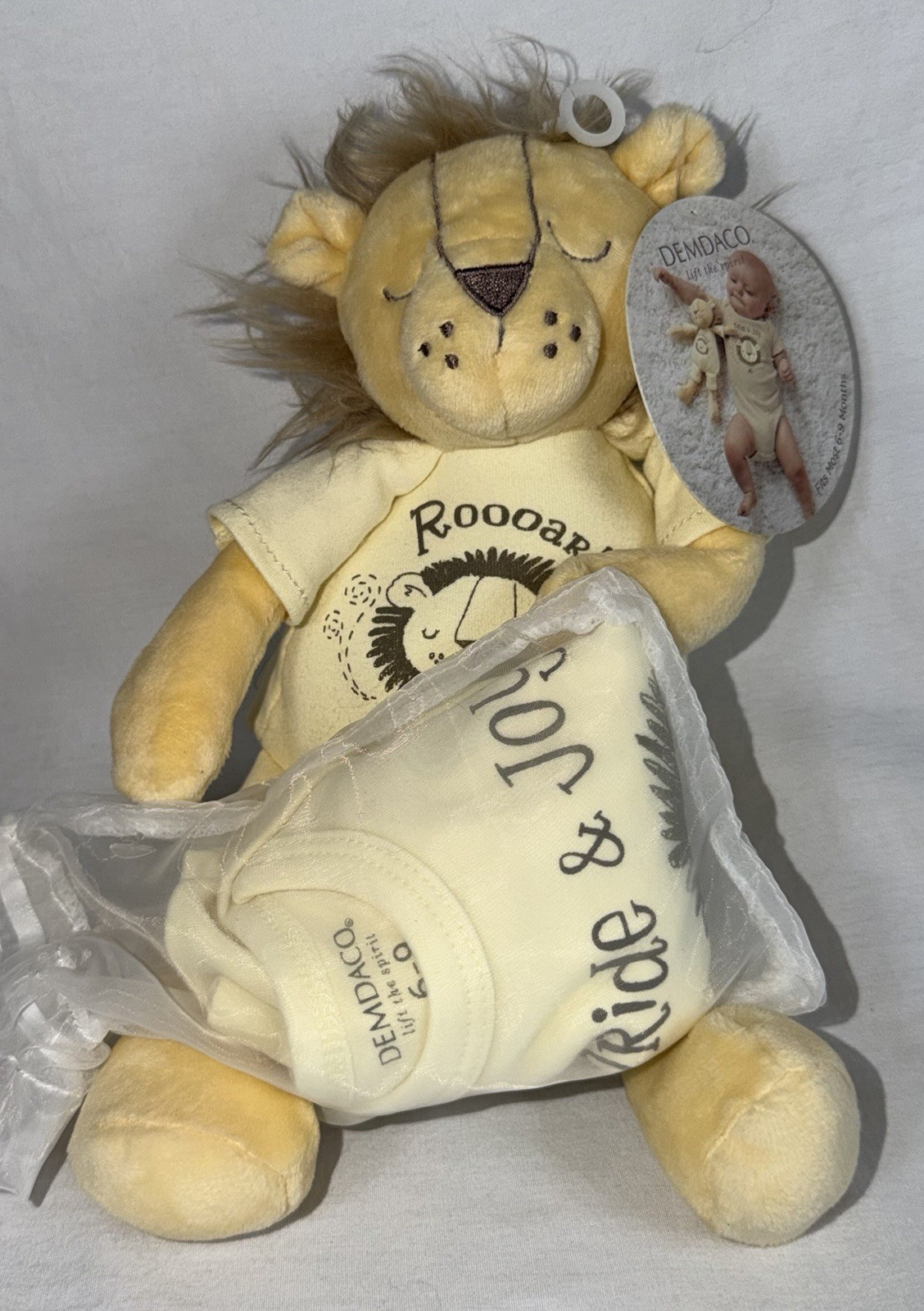 Demdaco Lion Plush Baby Toy 6-9 Mo Outfit Pride & Joy Plush Gift Yellow NWT Demdaco Lion Plush Baby Toy 6-9 Mo Outfit Pride & Joy Plush Gift Yellow NWT
