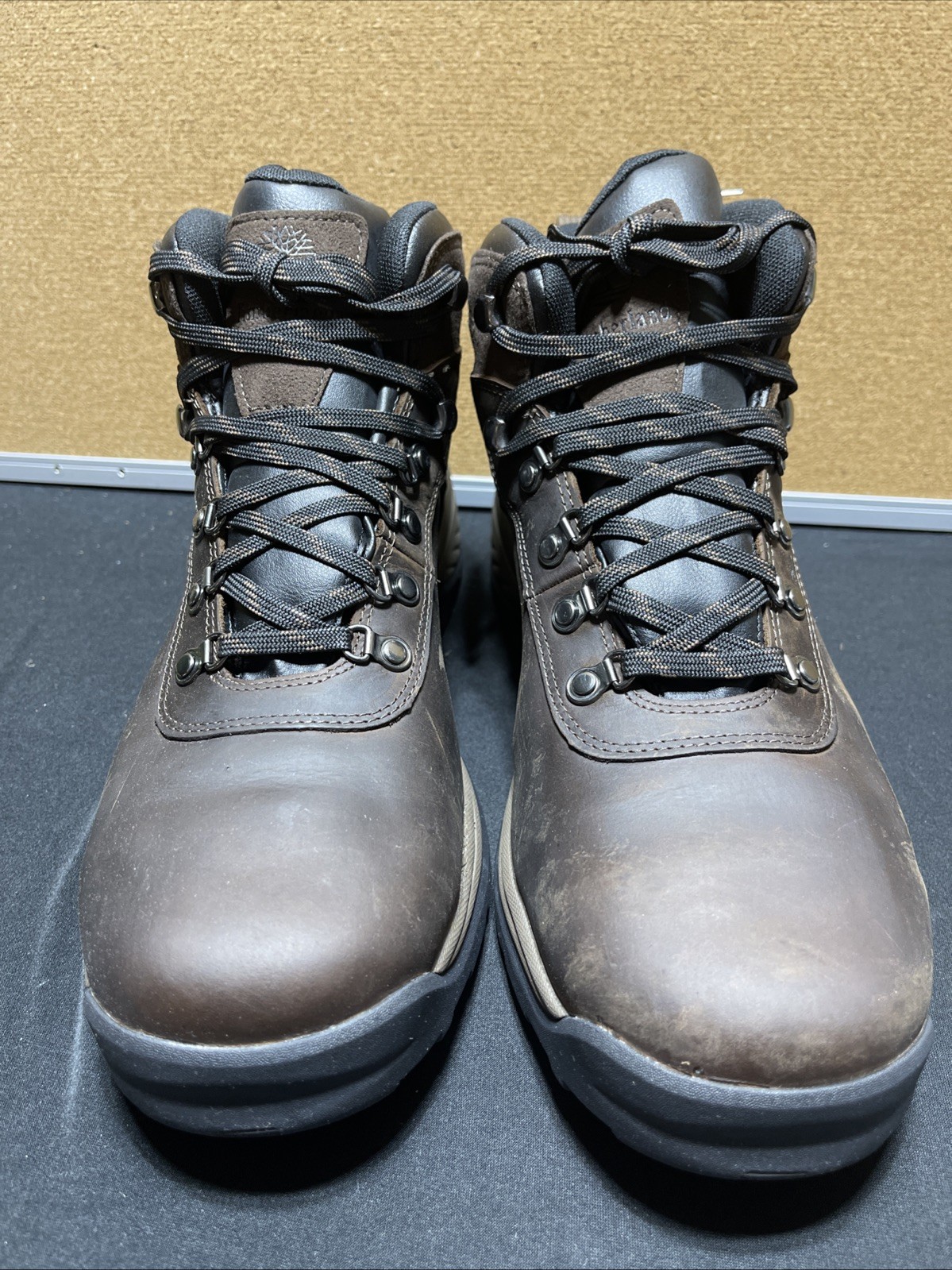 Timberland Flume Waterproof Mid Hiker Dk Brown Full Grain TB 018128242 Size 12 Timberland Flume Waterproof Mid Hiker Dk Brown Full Grain TB 018128242 Size 12