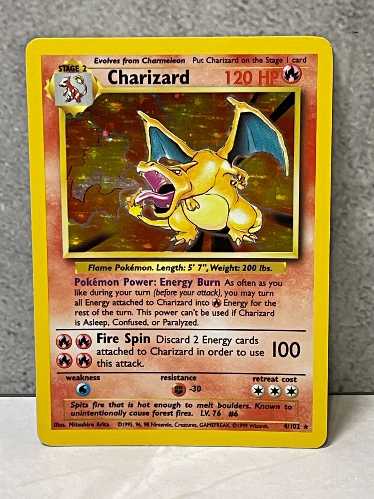 Pokemon Base Set English Holo Rare - Charizard 4/102