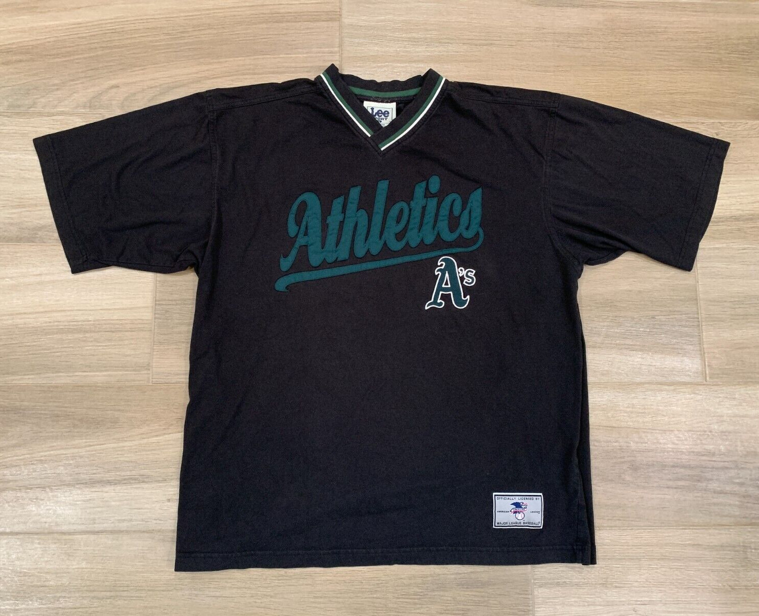 Vintage Oakland A\'s Athletics Men\'s Jersey Size Large Black Lee Sports MLB Y2K