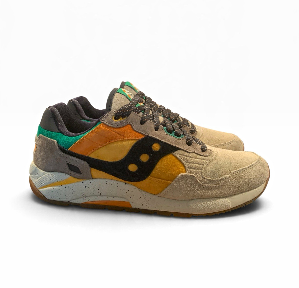 Saucony x Feature G9 Shadow 5 The Pumpkin Tan/Orange Men’s 11 S70193-1 Saucony x Feature G9 Shadow 5 The Pumpkin Tan/Orange Men’s 11 S70193-1