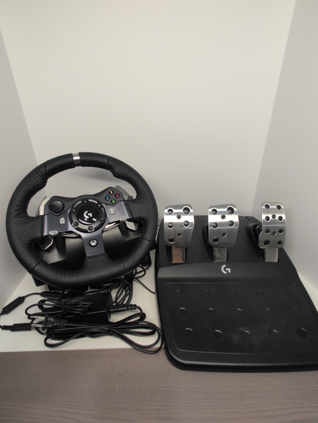 Logitech G920 Driving Force Racing Wheel With Pedals - Black Tested Working 