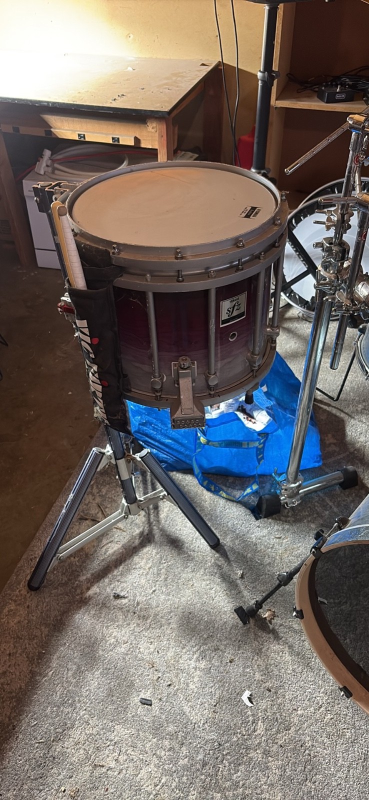 yamaha sfz high tension marching snare drum 14” purple and grey wrap, new heads. yamaha sfz high tension marching snare drum 14” purple and grey wrap, new heads.