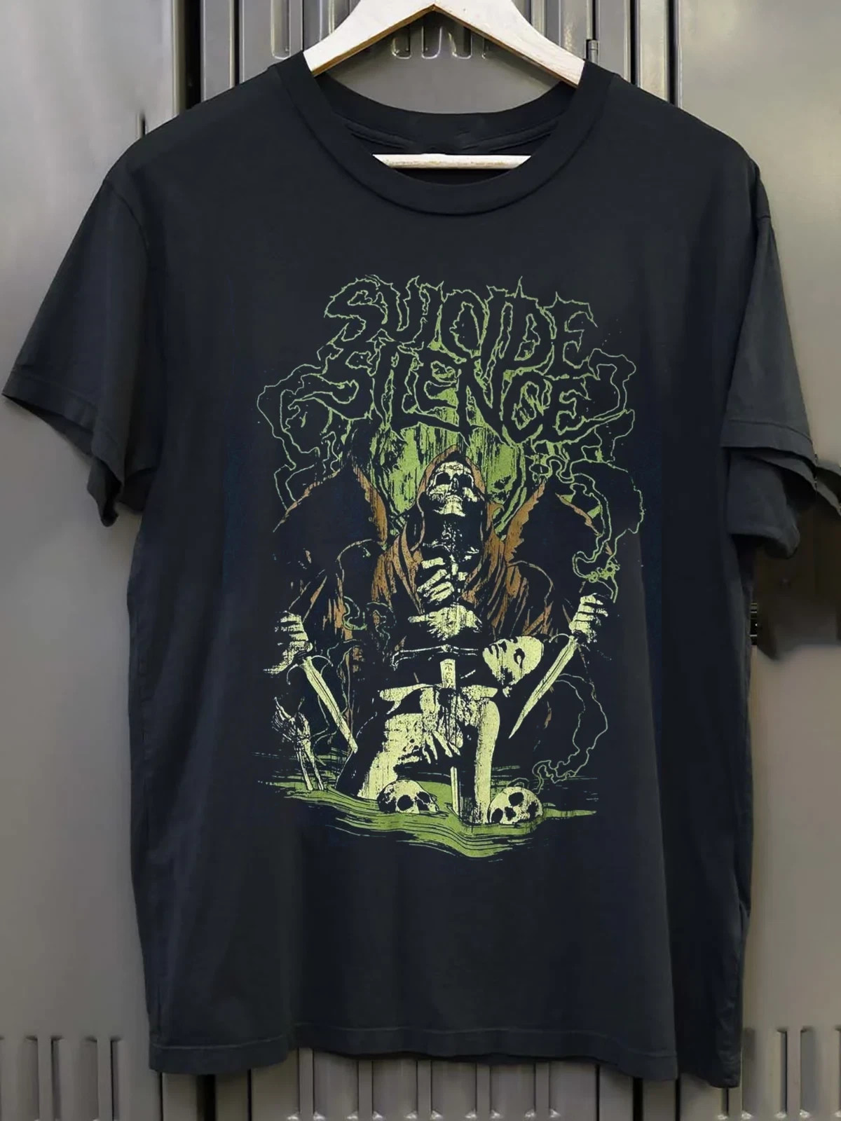Suicide Silence 00s vintage Gift For fan Black All Size Shirt