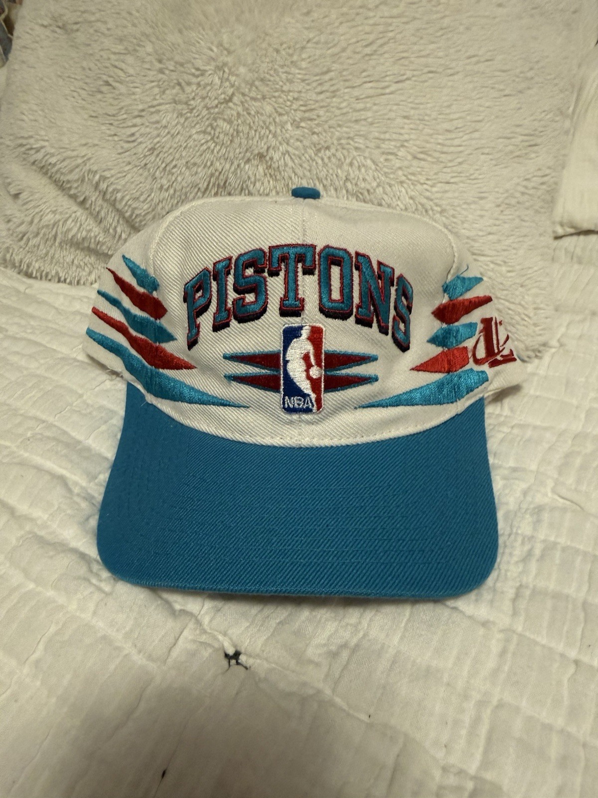 Vintage 90’s NBA Detroit Pistons Logo Athletic Snapback Hat