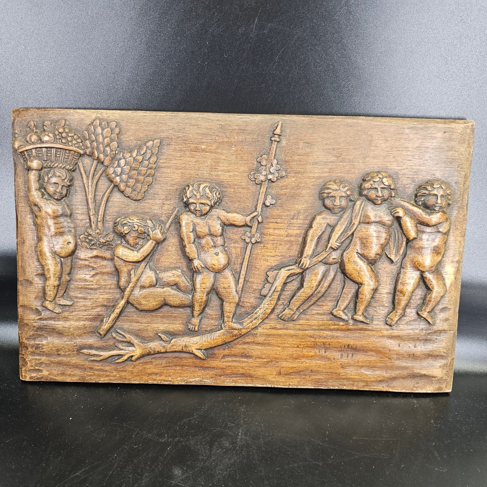 RARE 18th century Renaissance period carved Oak panel depicting putti cherubs
