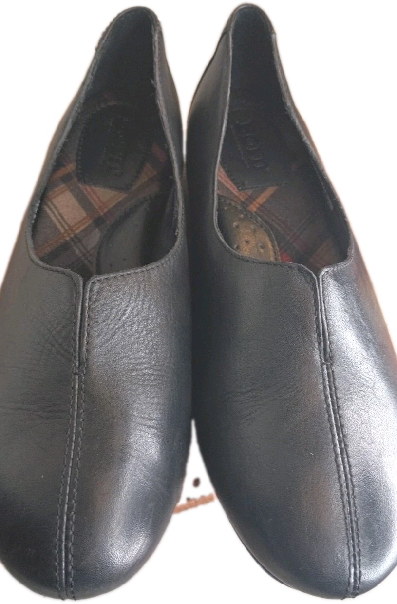 Women\'s Born Sebra Black Leather Slip On Size 8 Comfort Flats Loafers 