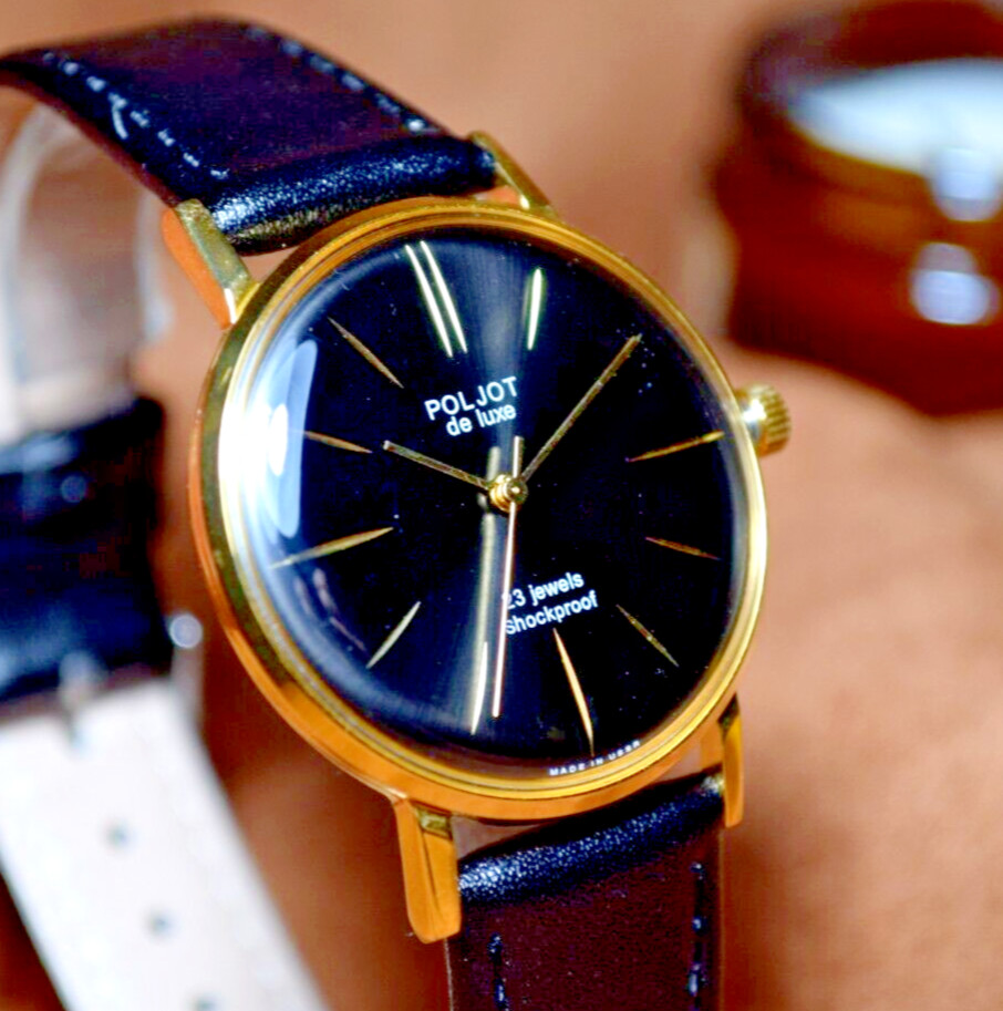 Vintage NOS Poljot De LUXE Ultra Slim 23 Jewels 2209 Soviet Mens Wristwatch USSR