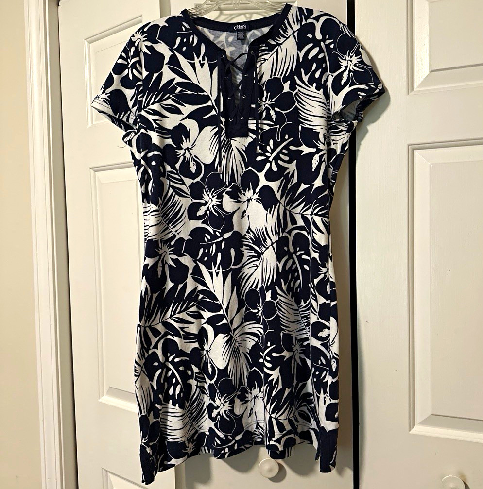 Chaps Women\'s Navy/White Floral Short Sleeve Lace-Up Neck Short Dress XL Chaps Women\'s Navy/White Floral Short Sleeve Lace-Up Neck Short Dress XL