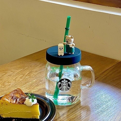 Starbucks 16oz Green Apron Bear Glass - Classic Reusable Cute with Straw & Lid Starbucks 16oz Green Apron Bear Glass - Classic Reusable Cute with Straw & Lid