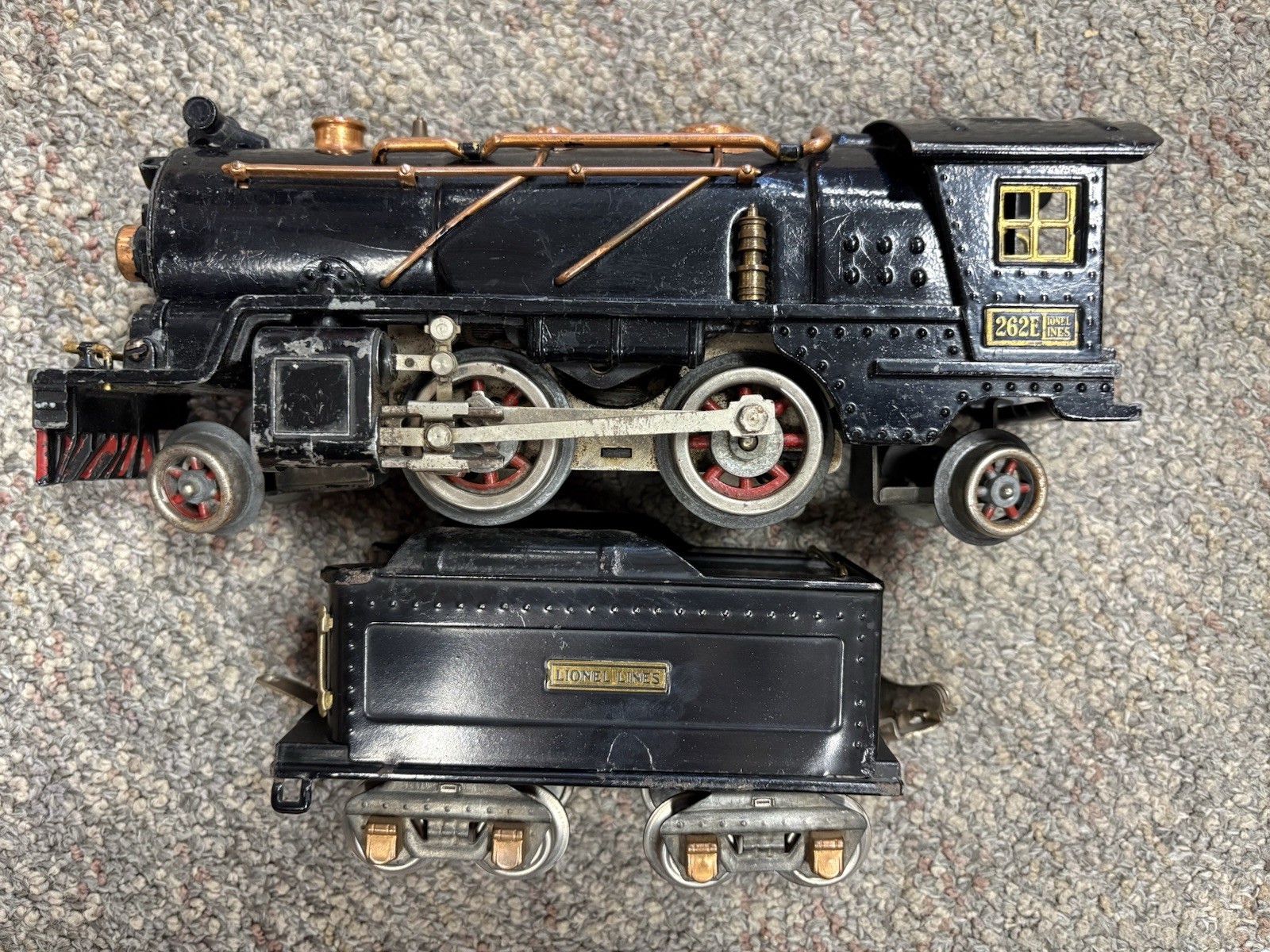 + Lionel Prewar O Gauge Tinplate 262E 2-4-2 Steam Locomotive & Tender