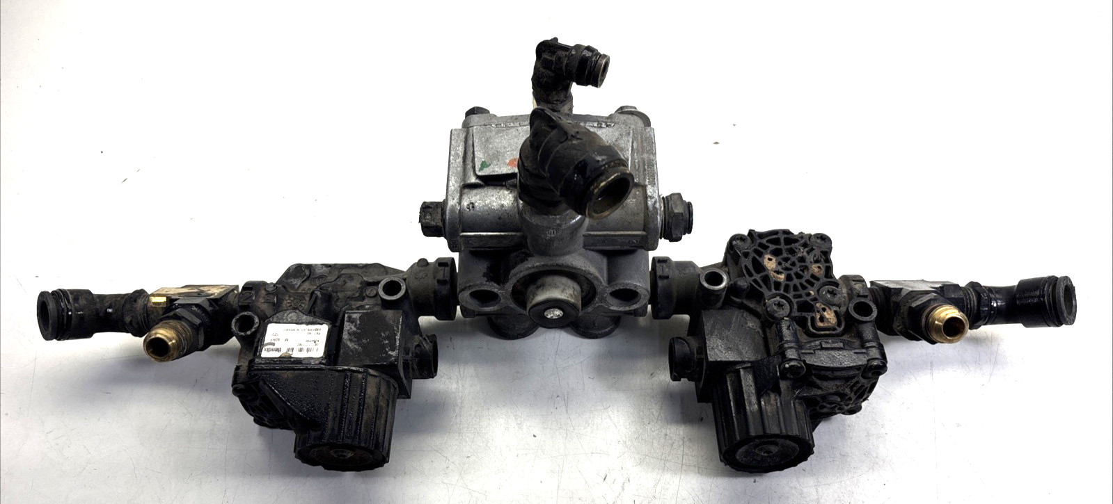 OEM K056040 Bendix M-40HR ABS Modulator Valve 12v ASSEMBLY