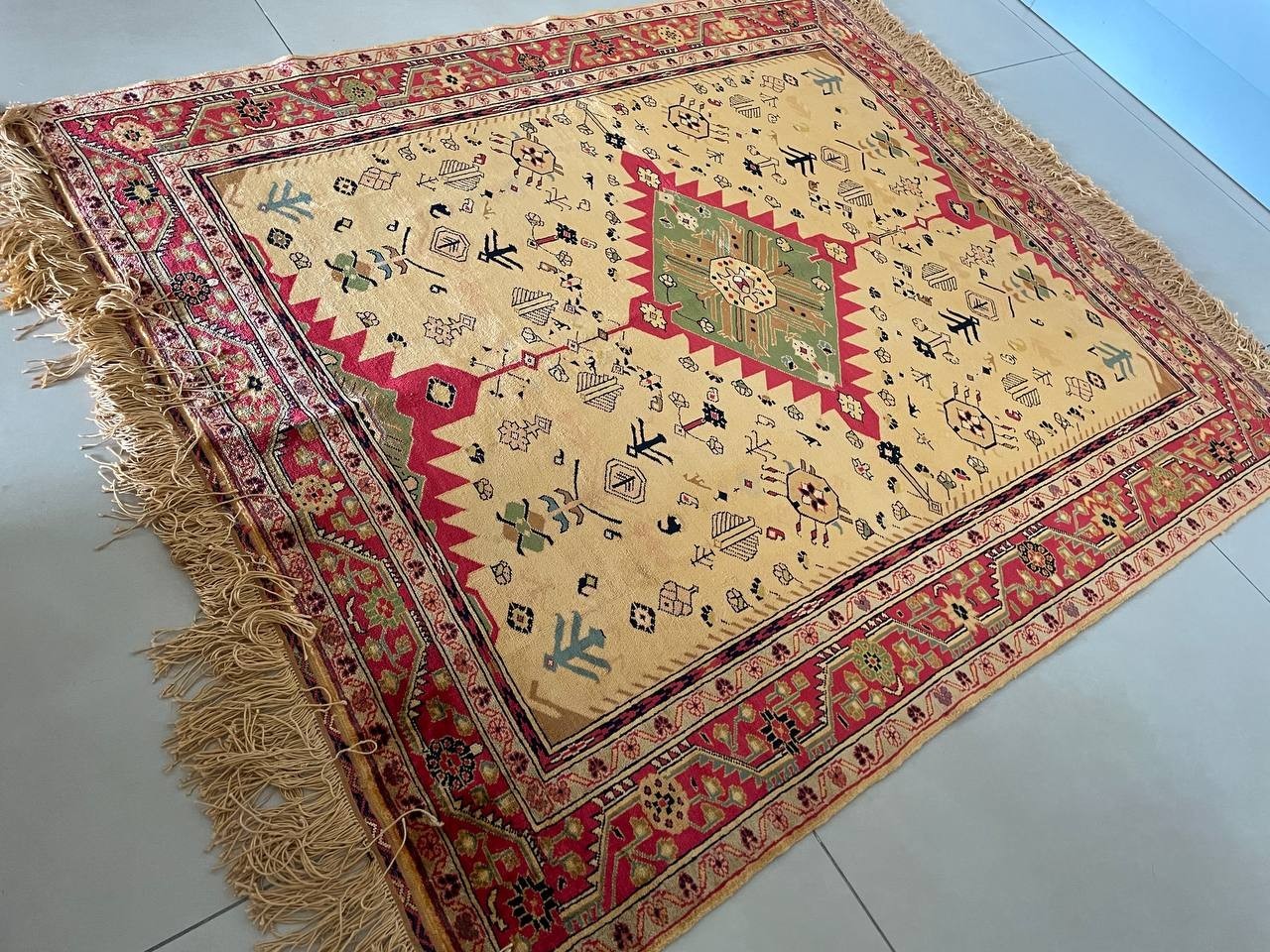 Exceptional Vintage Unused Hand-Knotted Carpet – 100% Pure Silk Rug  – Handmade