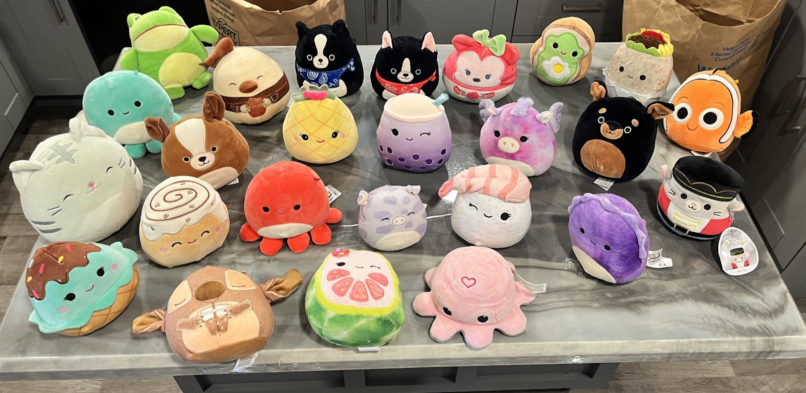 (25) Squishmallow 5\ (25) Squishmallow 5\