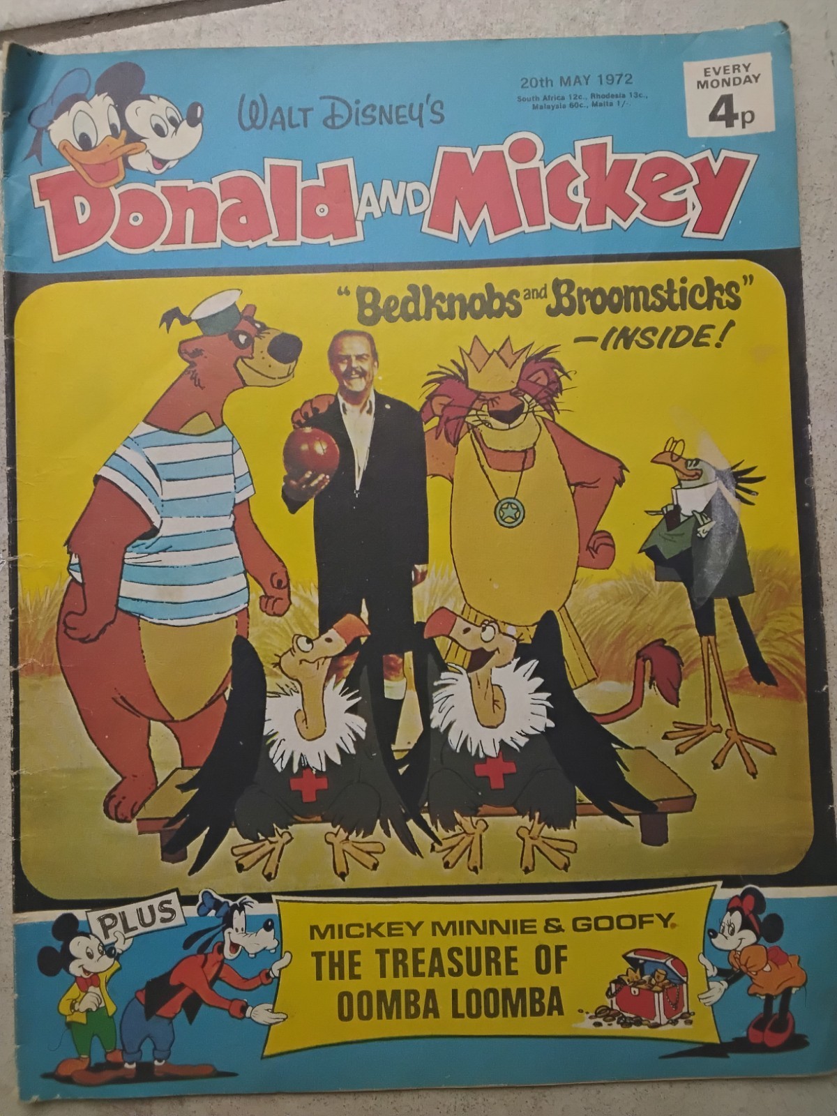 Vintage comic WALT DISNEY COMICS DIGEST Gold Key 1972 Mickey and Donald Bedknob Vintage comic WALT DISNEY COMICS DIGEST Gold Key 1972 Mickey and Donald Bedknob