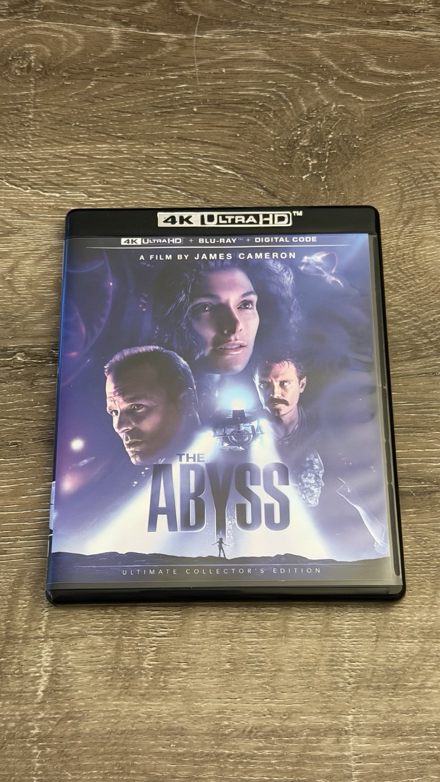 The Abyss (1989) 4K UHD + Blu-ray 3-disc Set (no Digital) James Cameron The Abyss (1989) 4K UHD + Blu-ray 3-disc Set (no Digital) James Cameron