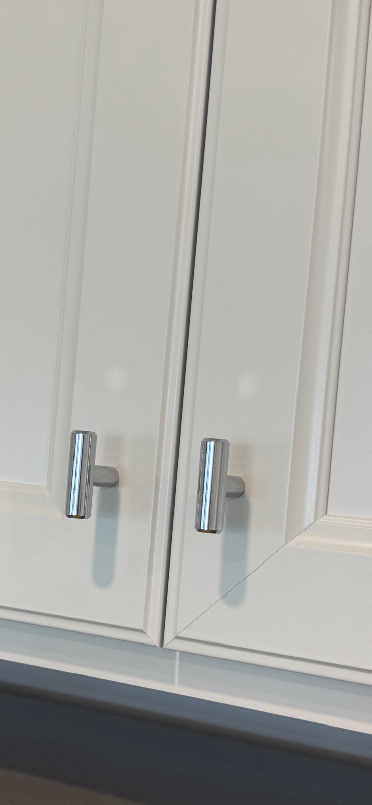 Set of 7 Aristocraft Cabinet T Handles New Set of 7 Aristocraft Cabinet T Handles New