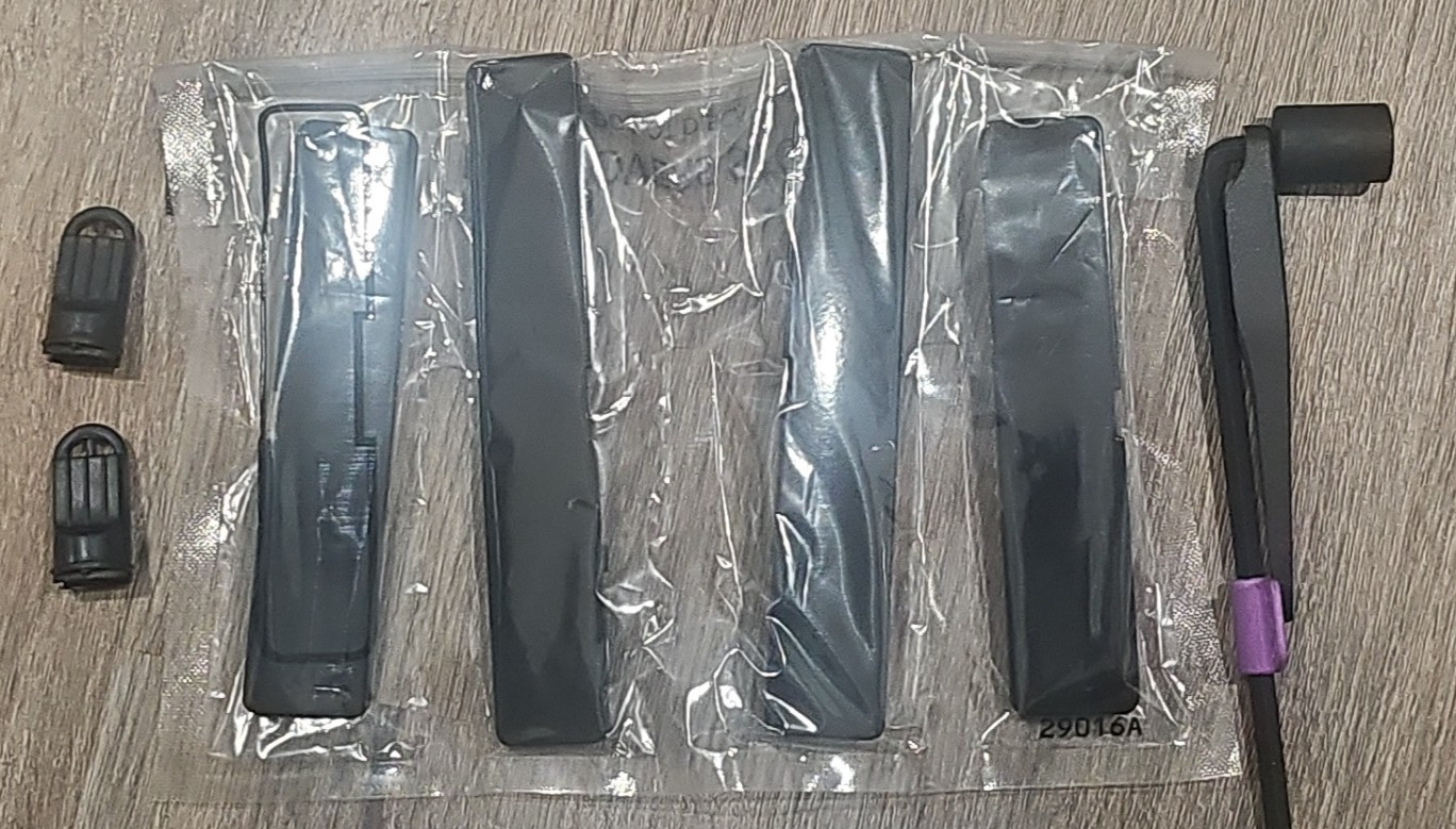 2019-25 OEM TOYOTA RAV4 Roof Side Garnish Lid Cap with tool COVER SET BLACK OEM 2019-25 OEM TOYOTA RAV4 Roof Side Garnish Lid Cap with tool COVER SET BLACK OEM